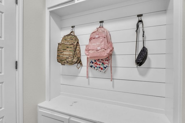 4107 Connally St, Big Spring, TX 79720 - view of mudroom