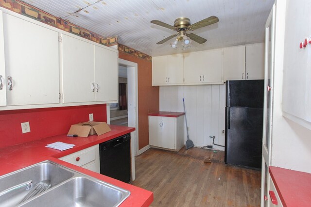 kitchen with ceiling fan, dark wood-type flooring, sink, black appliances, and white cabinetry