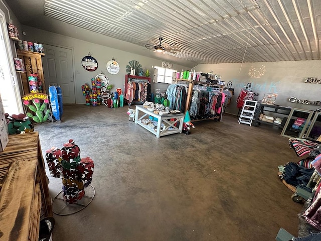 garage with ceiling fan