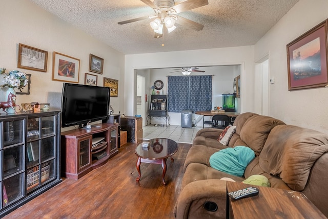 504 Storey Ave, Midland, TX 79701 - photo 16