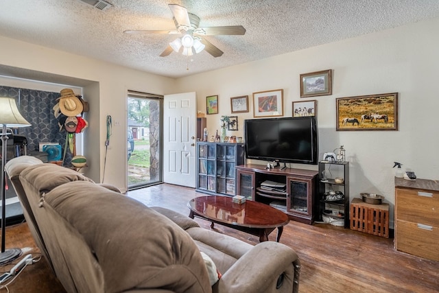 504 Storey Ave, Midland, TX 79701 - photo 15