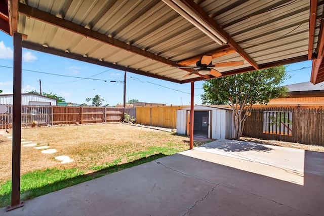4709 Shadylane Dr, Midland, TX 79703 - view of patio featuring ceiling fan