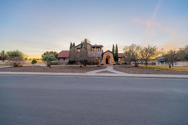 view of front of property