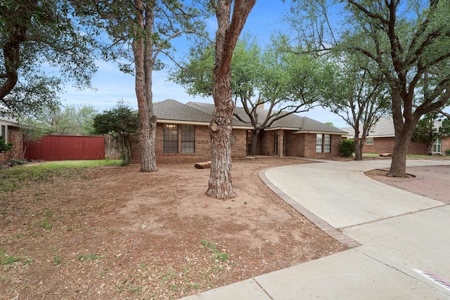 5011 Los Alamitos Dr, Midland, TX 79705 - photo 1