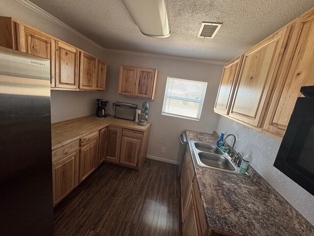 1518 Wood St, Big Spring, TX 79720 - photo 9