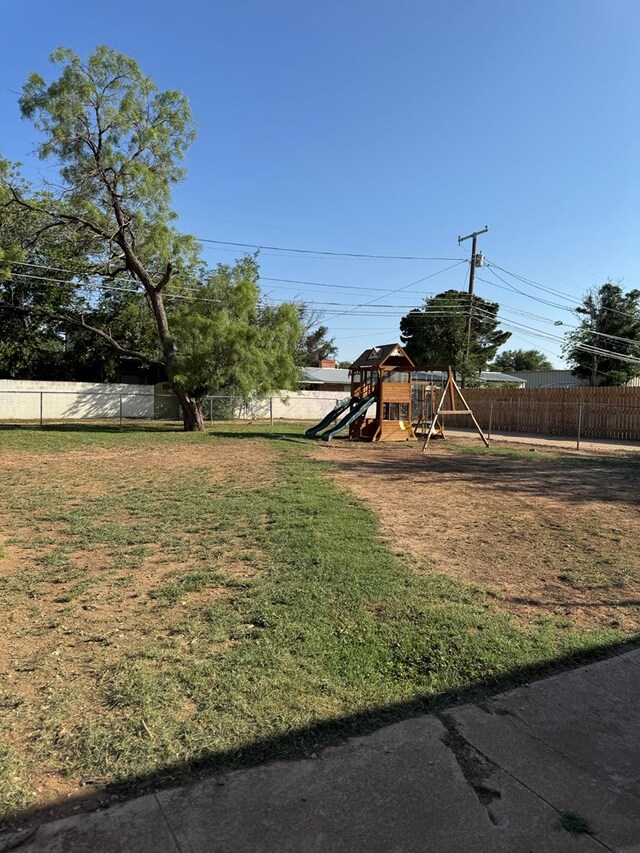 1518 Wood St, Big Spring, TX 79720 - photo 34