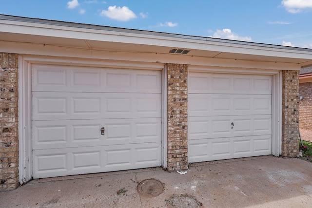 2408 Goddard Ct, Midland, TX 79705 - view of garage