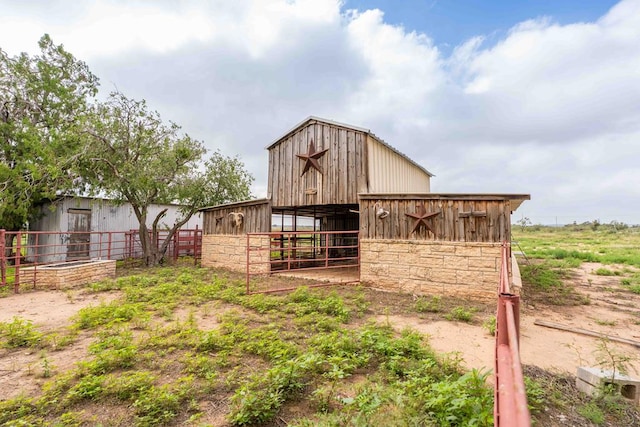 2950 Ranch Road 33, Big Spring, TX 79720 - view of outbuilding with an exterior structure