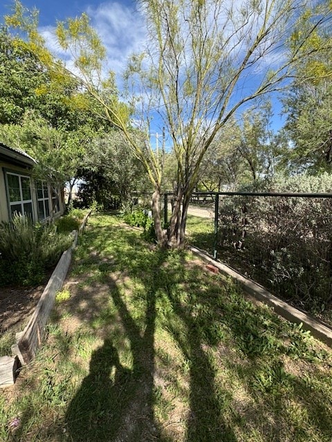 5038 N Sullivan Rd, Fort Stockton, TX 79735 - view of yard