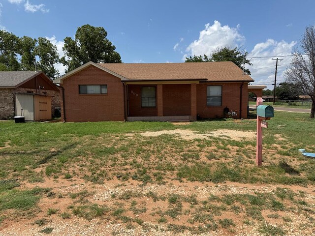 898 E 7th St, Colorado City, TX 79512 - photo 1