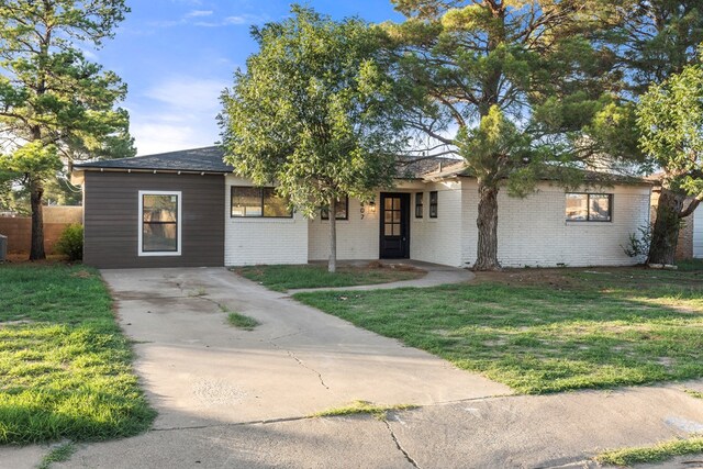 407 E Shandon Ave, Midland, TX 79705 - photo 2