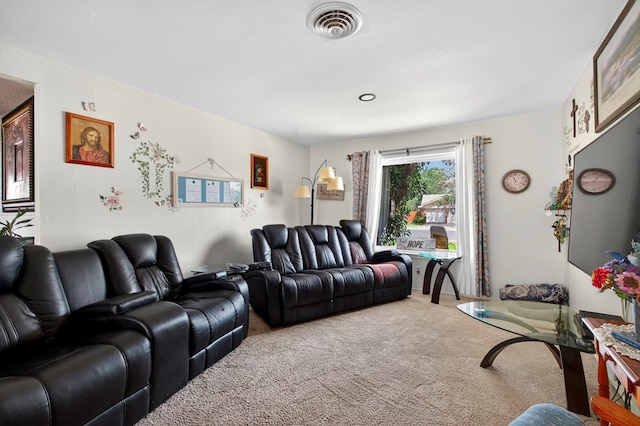 3811 Cimmaron Ave, Midland, TX 79707 - view of carpeted living area
