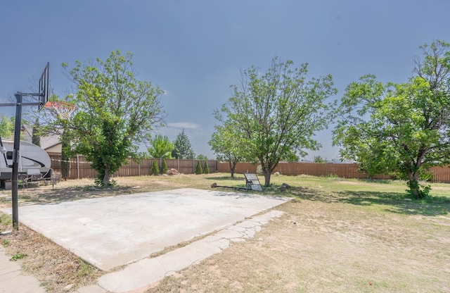 2609 W County Rd 130, Midland, TX 79706 - view of sport court with basketball court