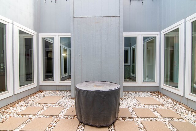4404 Westminister Dr, Midland, TX 79707 - view of patio / terrace