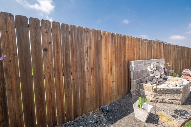 1706 Overshine Ln, Midland, TX 79705 - view of yard