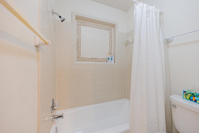 2701 S County Rd 1114, Midland, TX 79706 - full bath with toilet and shower / tub combo with curtain