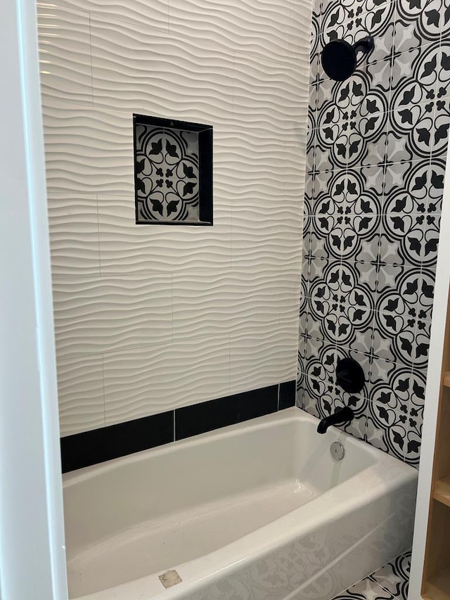 5605 E County Rd 94, Midland, TX 79706 - bathroom with a bath