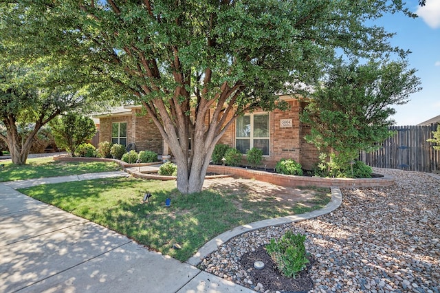 5804 Sabine Dr, Midland, TX 79707 - photo 3