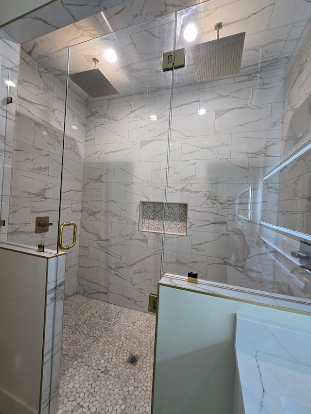 2607 Hoya Dr, Midland, TX 79707 - bathroom featuring a stall shower