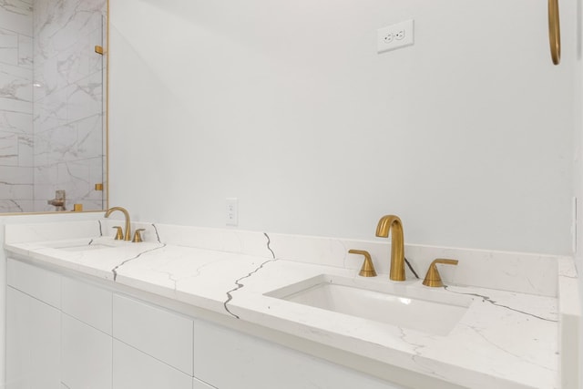 2607 Hoya Dr, Midland, TX 79707 - bathroom featuring double vanity