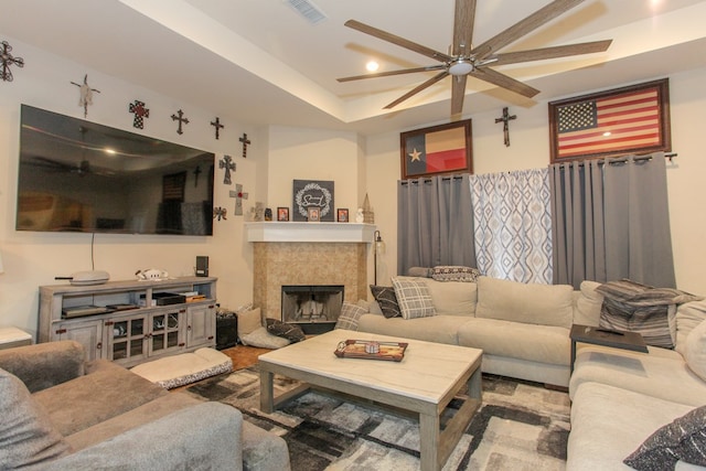 living room featuring ceiling fan