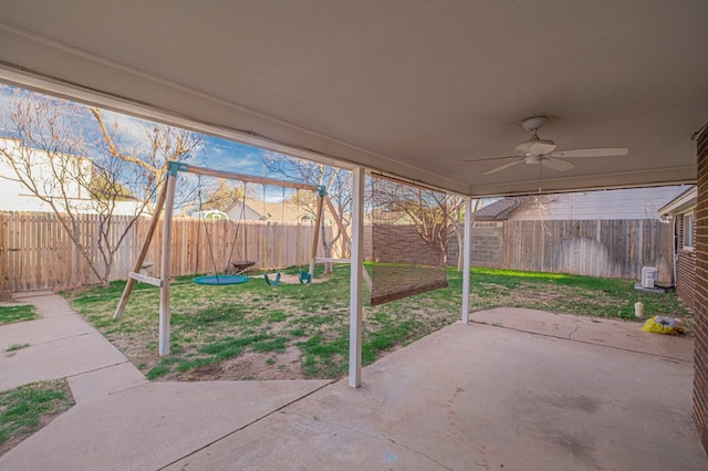 view of patio / terrace with ceiling fan and a fenced backyard