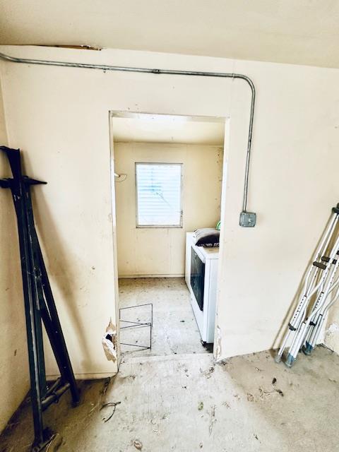 laundry room featuring washer and dryer