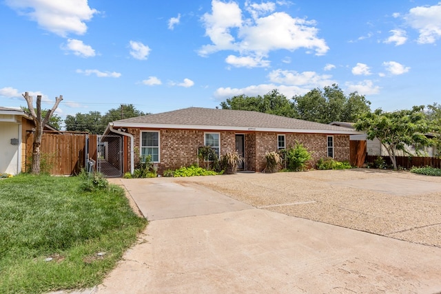 4706 Comanche Dr, Midland, TX 79703 - photo 3