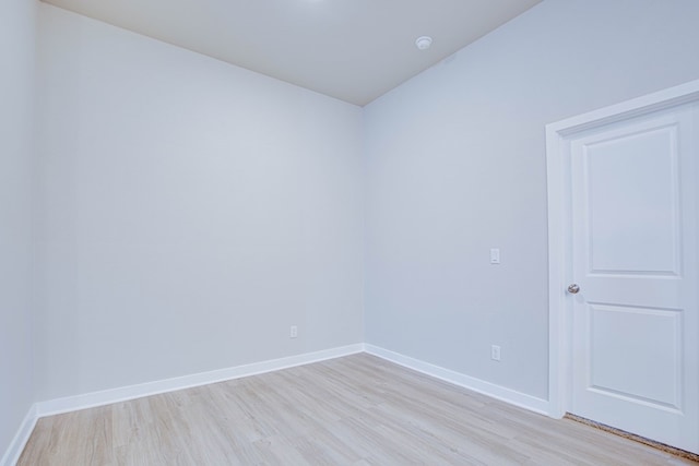 307 Pioneer Cir, Midland, TX 79705 - unfurnished room featuring light wood finished floors and baseboards