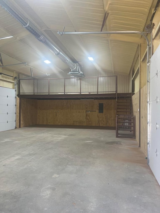 7404 E County Rd 112, Midland, TX 79706 - view of garage