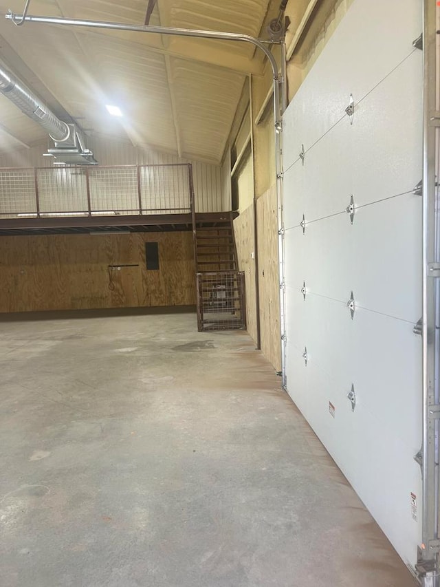 7404 E County Rd 112, Midland, TX 79706 - view of garage