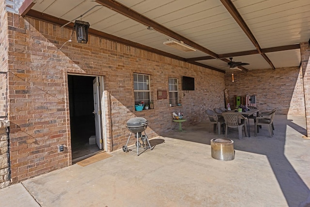 view of patio with ceiling fan