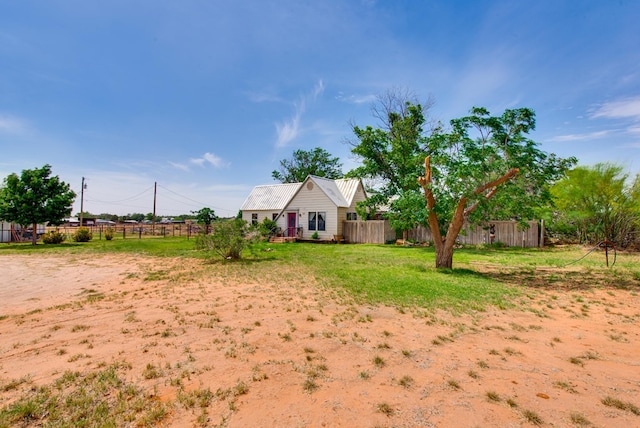 707 E County Rd 132, Midland, TX 79706 - view of yard featuring fence