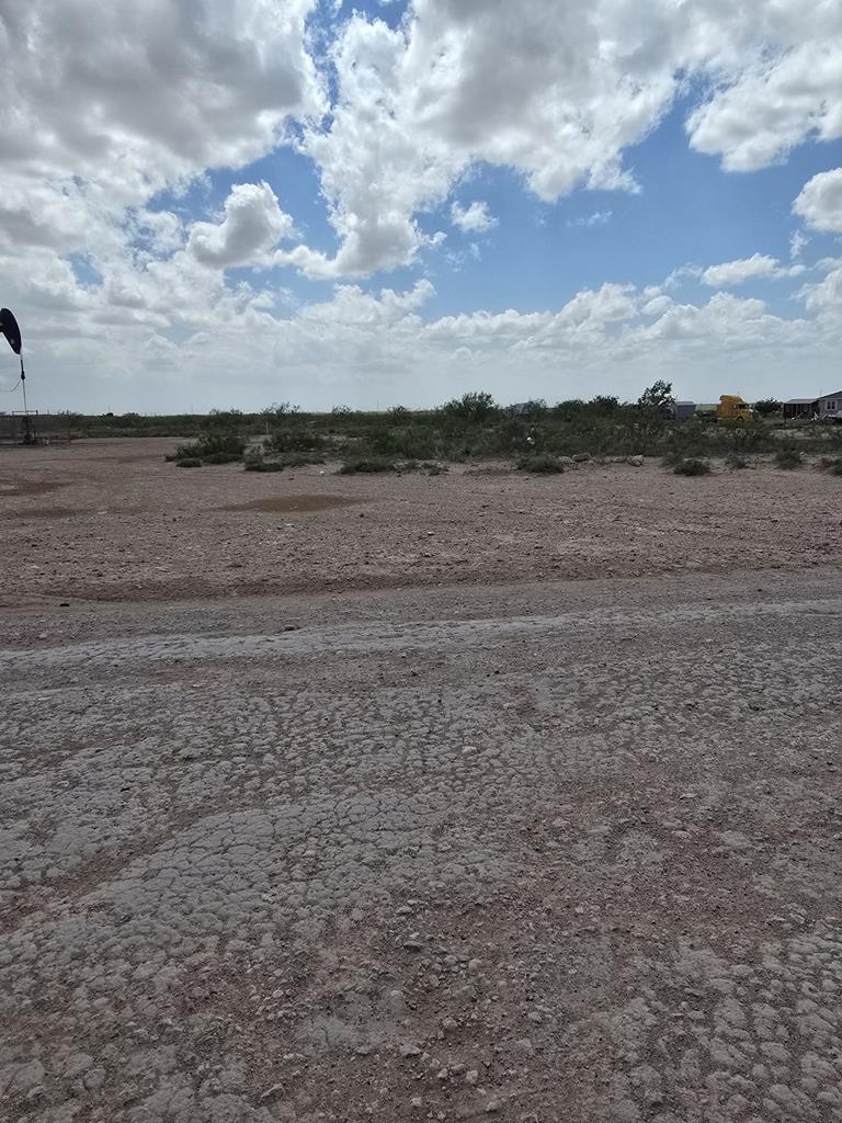 1503 N County Rd 1068, Midland, TX 79706 - photo 3