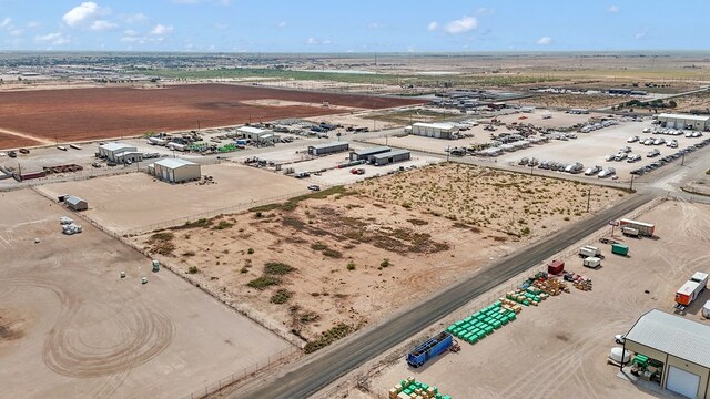 1609 S County Rd 1102, Midland, TX 79706 - photo 3