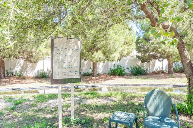 209 Bayberry Pkwy, Midland, TX 79705 - view of yard