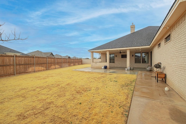 view of yard with a patio