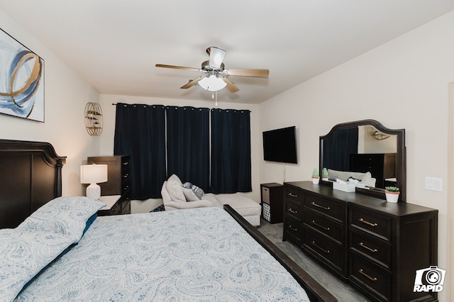 bedroom featuring ceiling fan