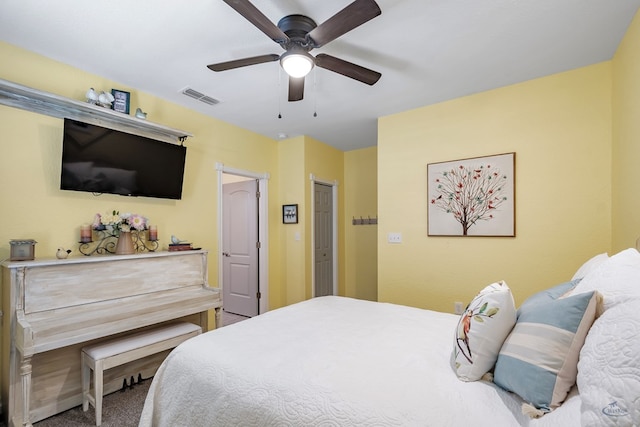 bedroom with carpet and ceiling fan