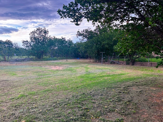 501 S Lightfoot St, Loraine, TX 79532 - photo 23