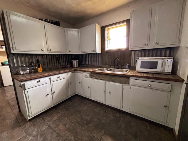 501 S Lightfoot St, Loraine, TX 79532 - photo 9