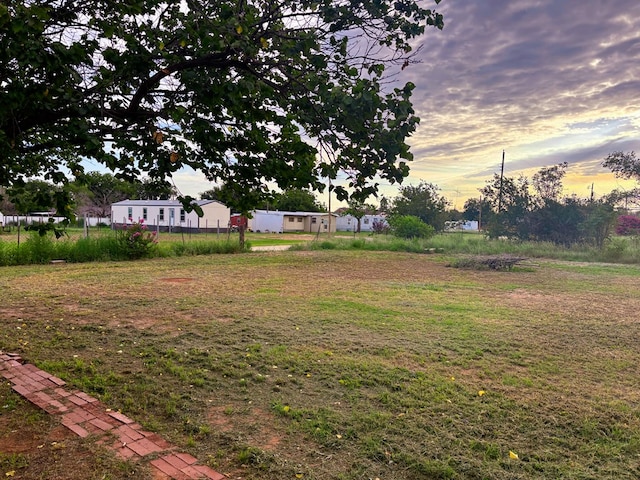 501 S Lightfoot St, Loraine, TX 79532 - photo 20