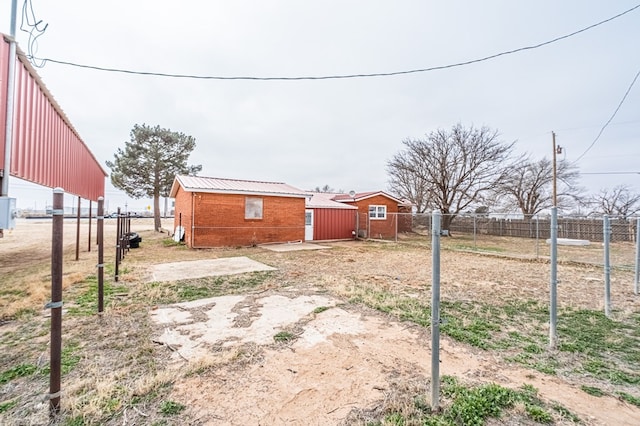 1204 Tinker St, Seagraves, TX 79359 - view of yard with fence