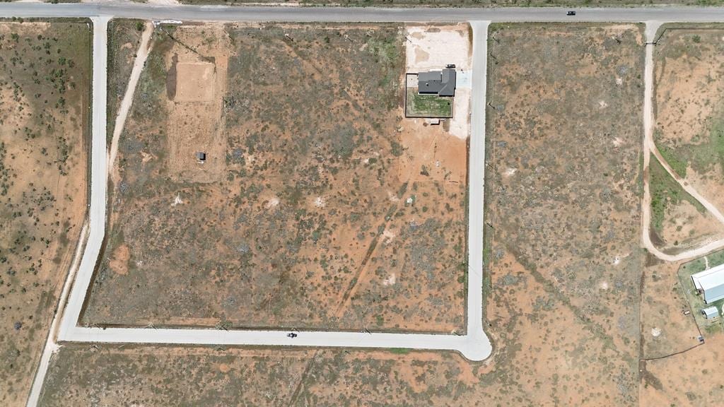 2115 Longhorn Dr, Midland, TX 79782