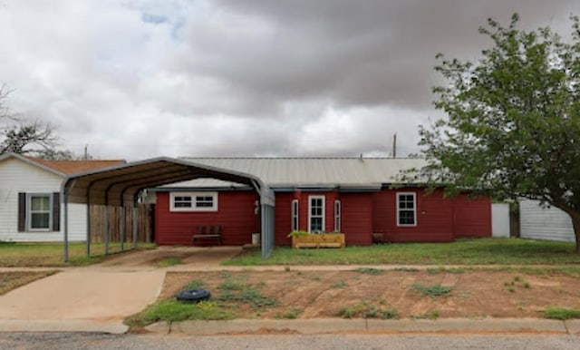 502 4th St, Stanton, TX 79782 - photo 1