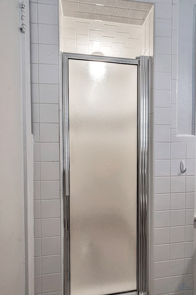 2008 Bedford Dr, Midland, TX 79701 - bathroom with a shower stall