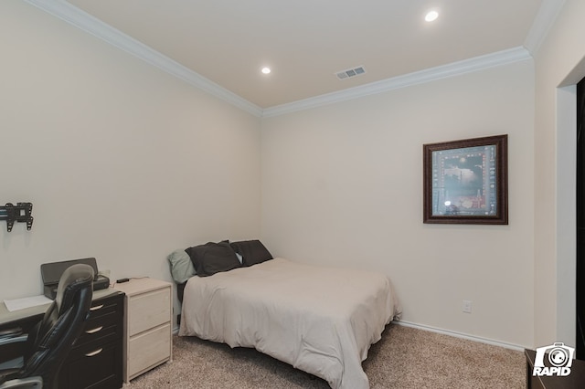 bedroom with ornamental molding, recessed lighting, visible vents, and light colored carpet