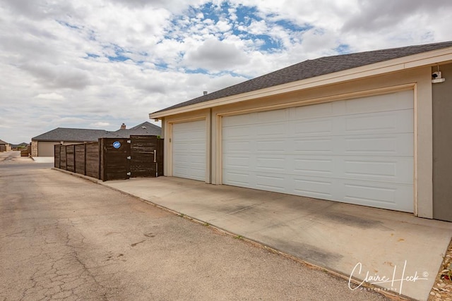 5300 Balfour Ct, Midland, TX 79707 - view of garage