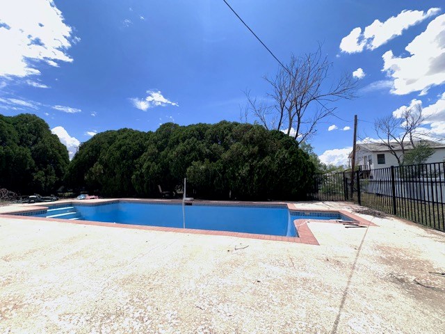 2807 Ave W, Snyder, TX 79549 - photo 3
