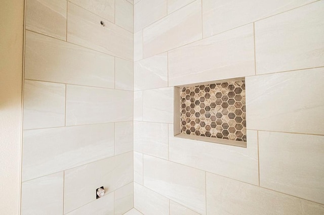 2201 S County Rd 1059, Midland, TX 79706 - room details with a tile shower